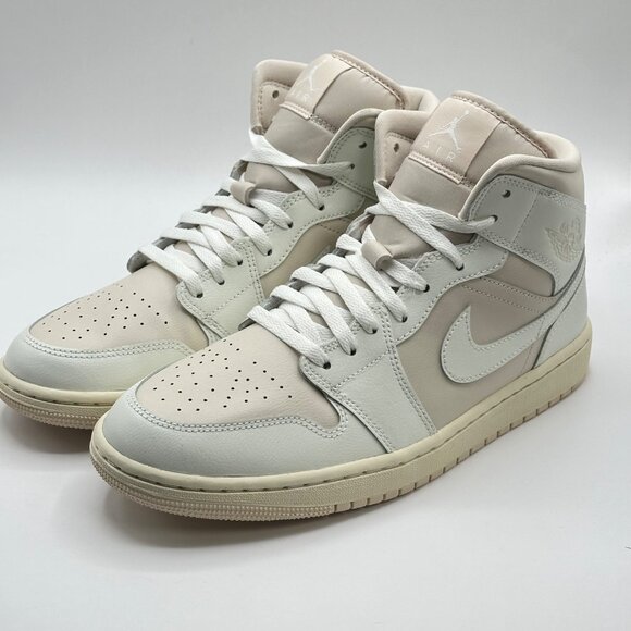 Women's Air Jordan 1 Mid Legend Light Brown BQ6472-201 Sizes Women 11 / Men 9.5 - Picture 2 of 12